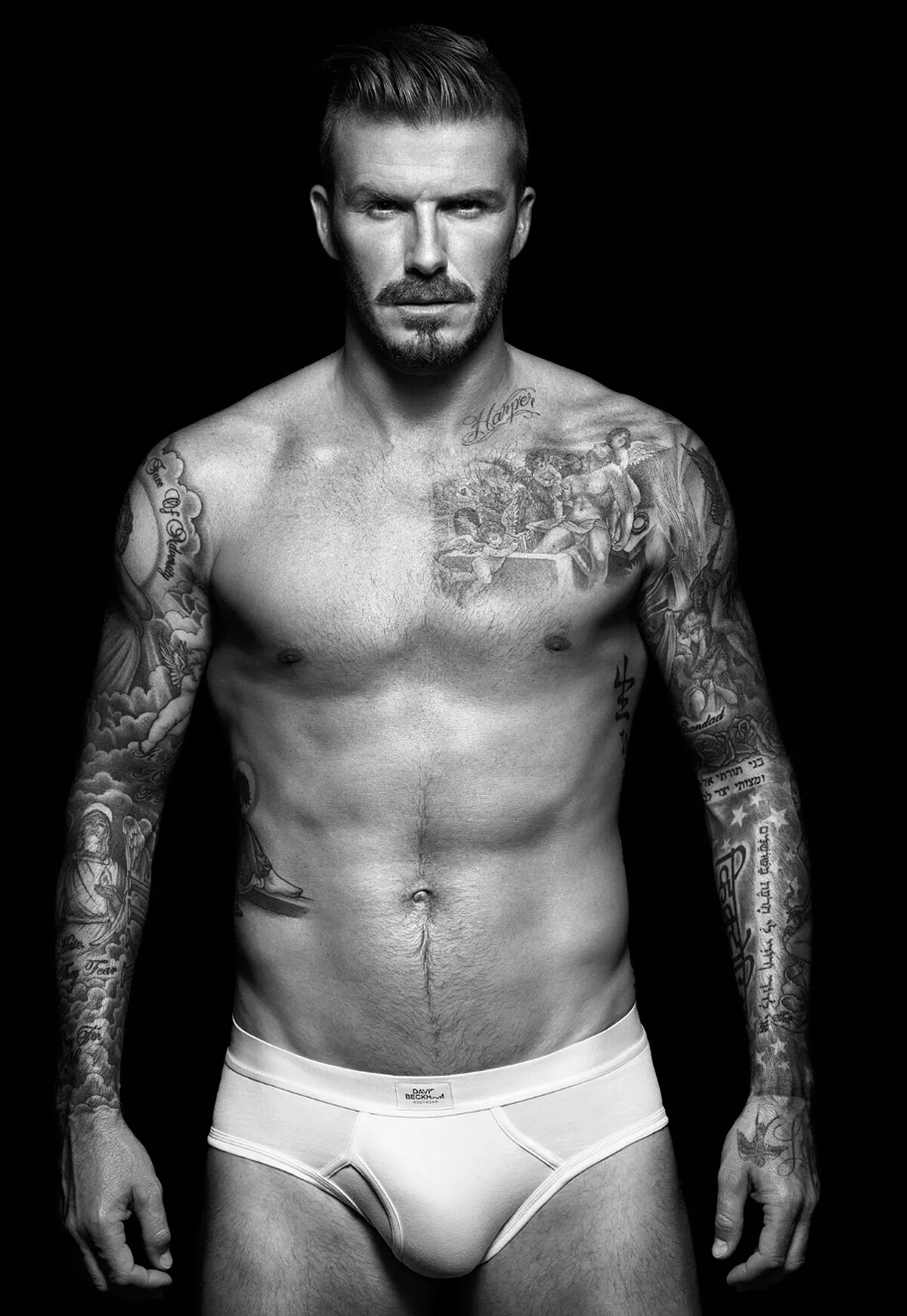 貝克漢又與H&M合作聯名，推出David Beckham Bodywear系列。