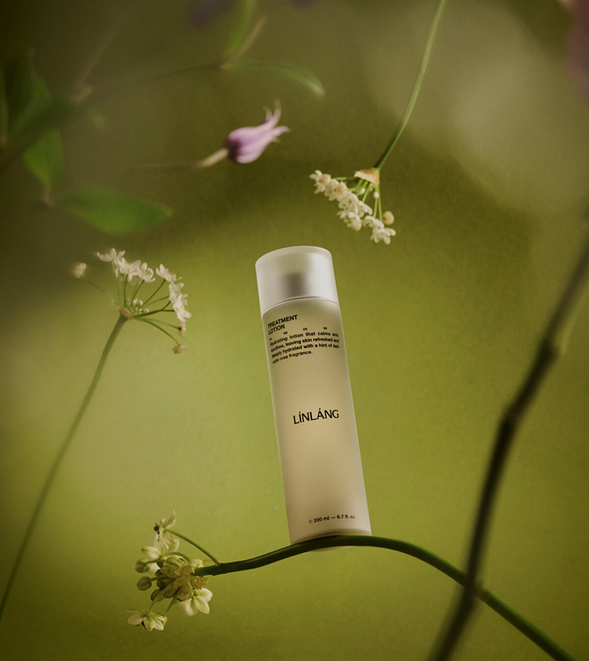 LL SC (1) 02大馬士革玫瑰保濕精華水200ml/NT$1,750