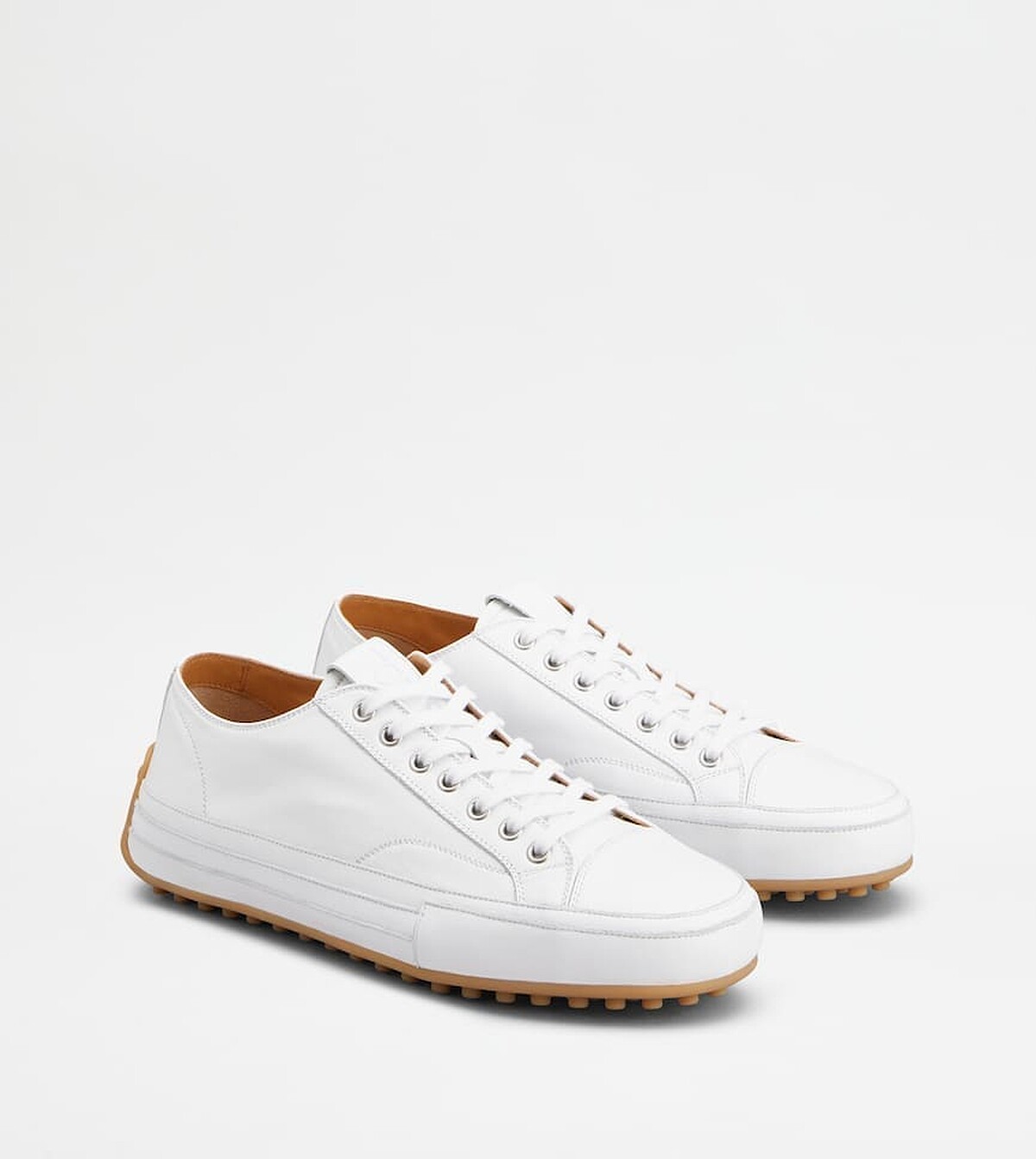 TOD'S 白色休閒鞋，NT36,900
