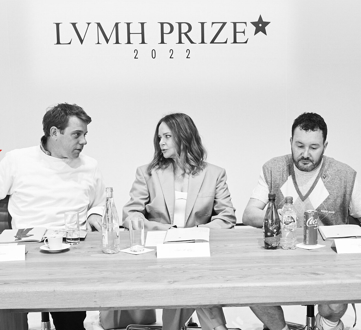 LVMH集團旗下 Louis Vuitton、Dior、Celine、Fendi、Loewe 等品牌的創意總監們皆是評審團的重要成員。