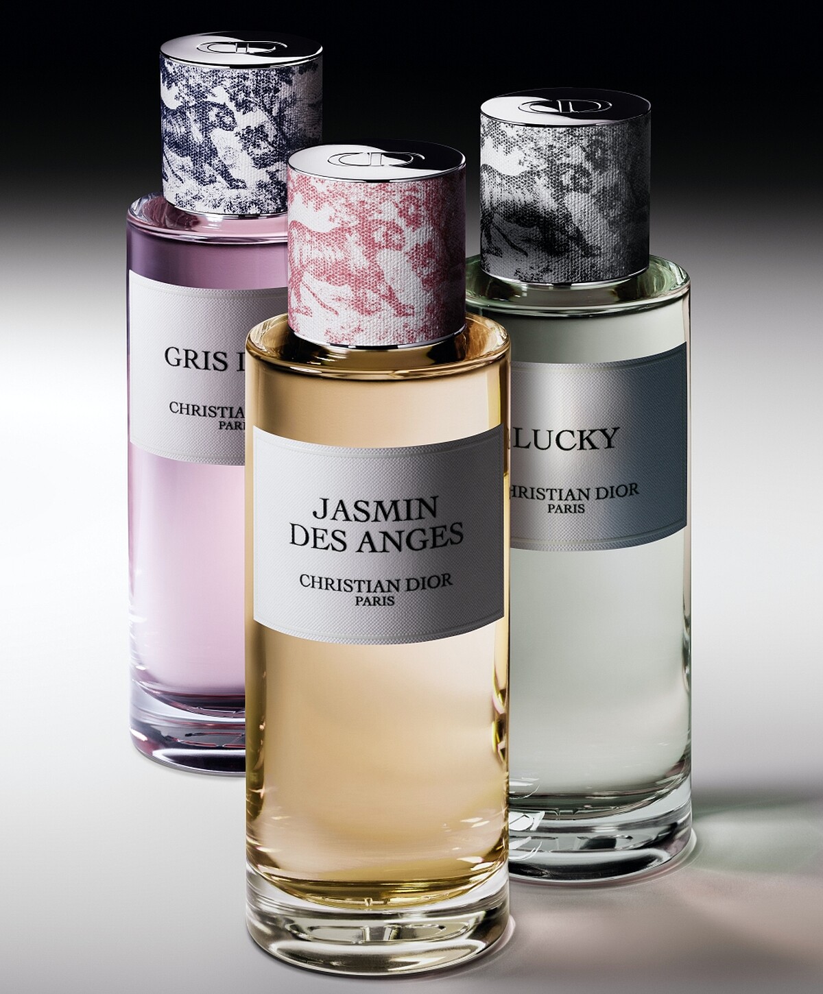 迪奧香氛世家高訂香氛瓶蓋-約依印花情境圖。