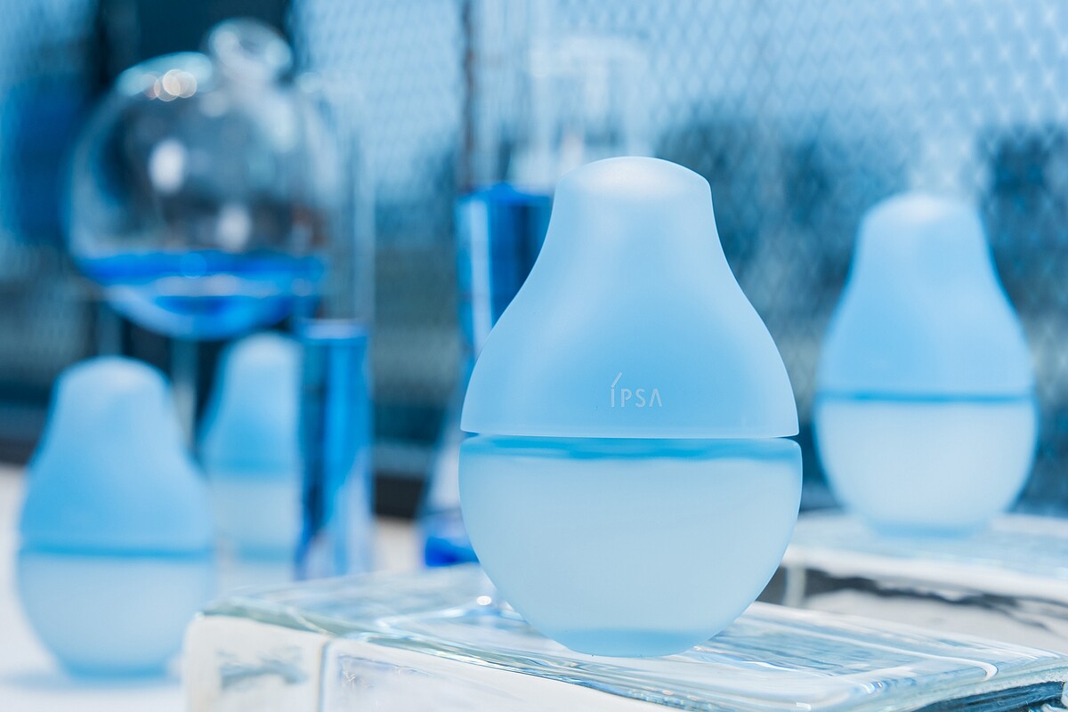 IPSA日夜全能修護藍精華50ml，NT3,600