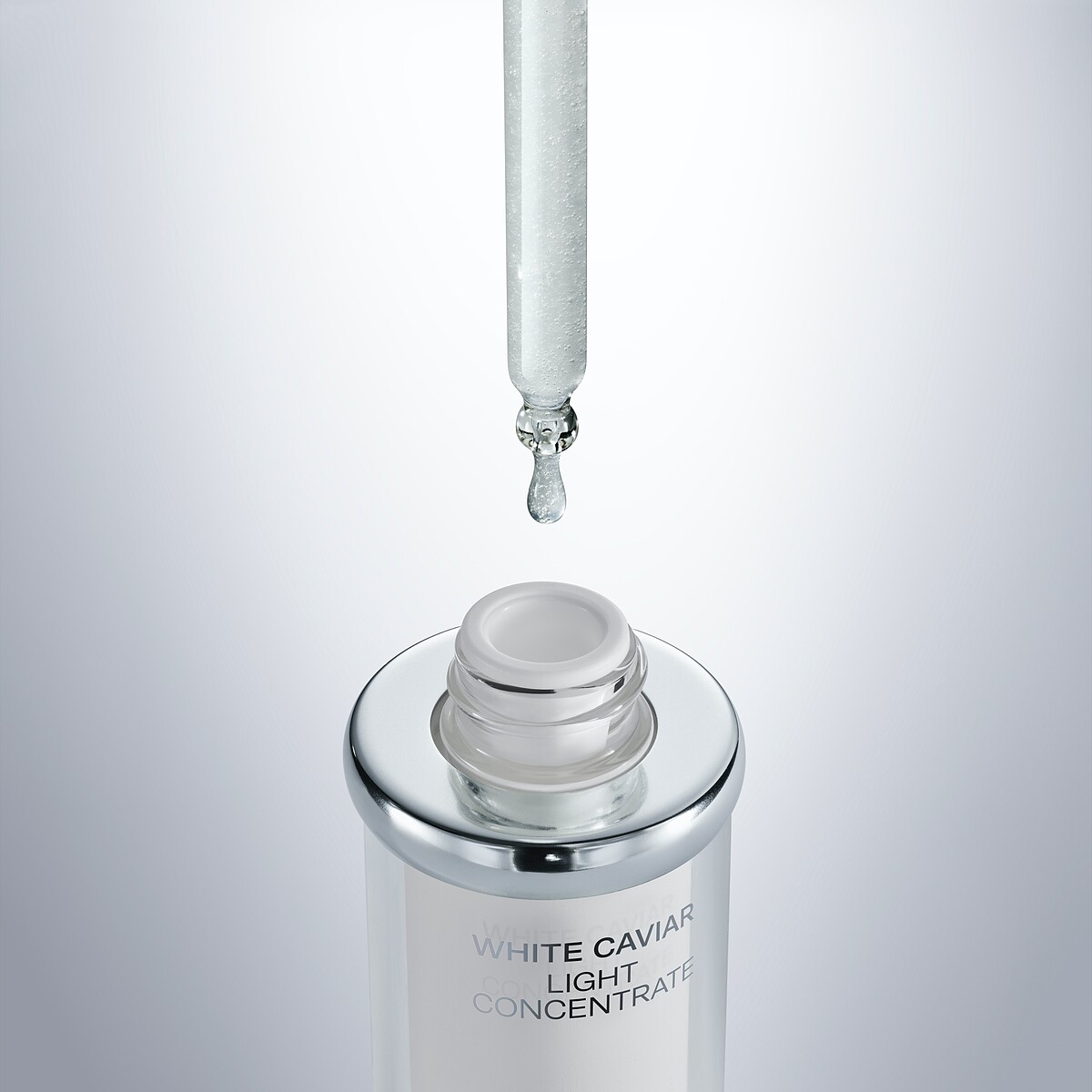 LA PRAIRIE萊珀妮鑽白魚子時空亮顏精萃20ml，NT21,500