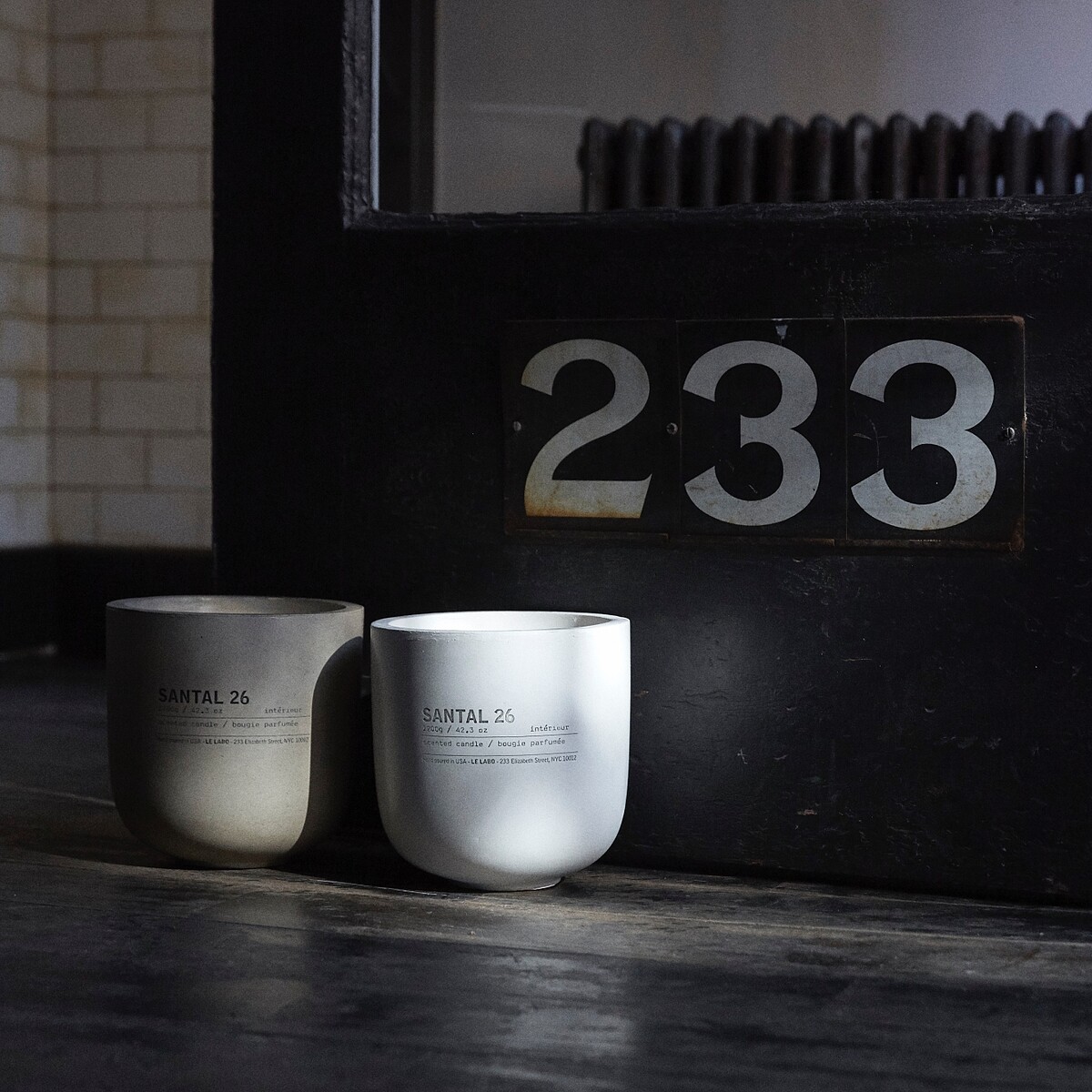 Le Labo水泥香氛蠟燭(大)1200g,NT18000、(中)127g,NT2500、(小)3.59.5g,NT3650