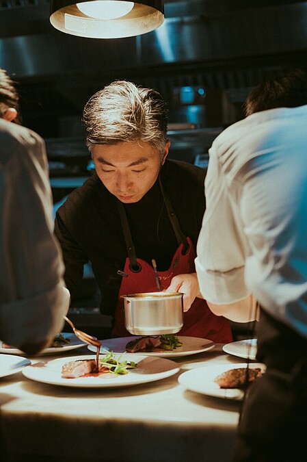 曾榮獲「亞洲50最佳餐廳永續餐廳獎」的主廚林泉(Richie Lin)。