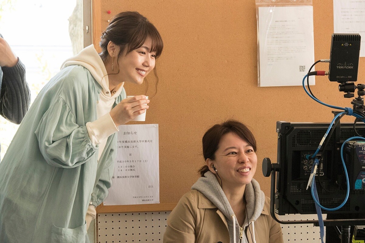 導演塚原亞紀子。