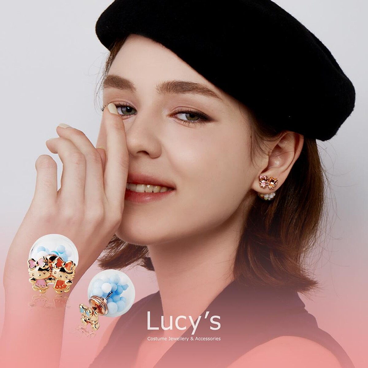 Lucy's X Hello Kitty 50週年 限量聯名 Our Birthday 耳環 (藍)。