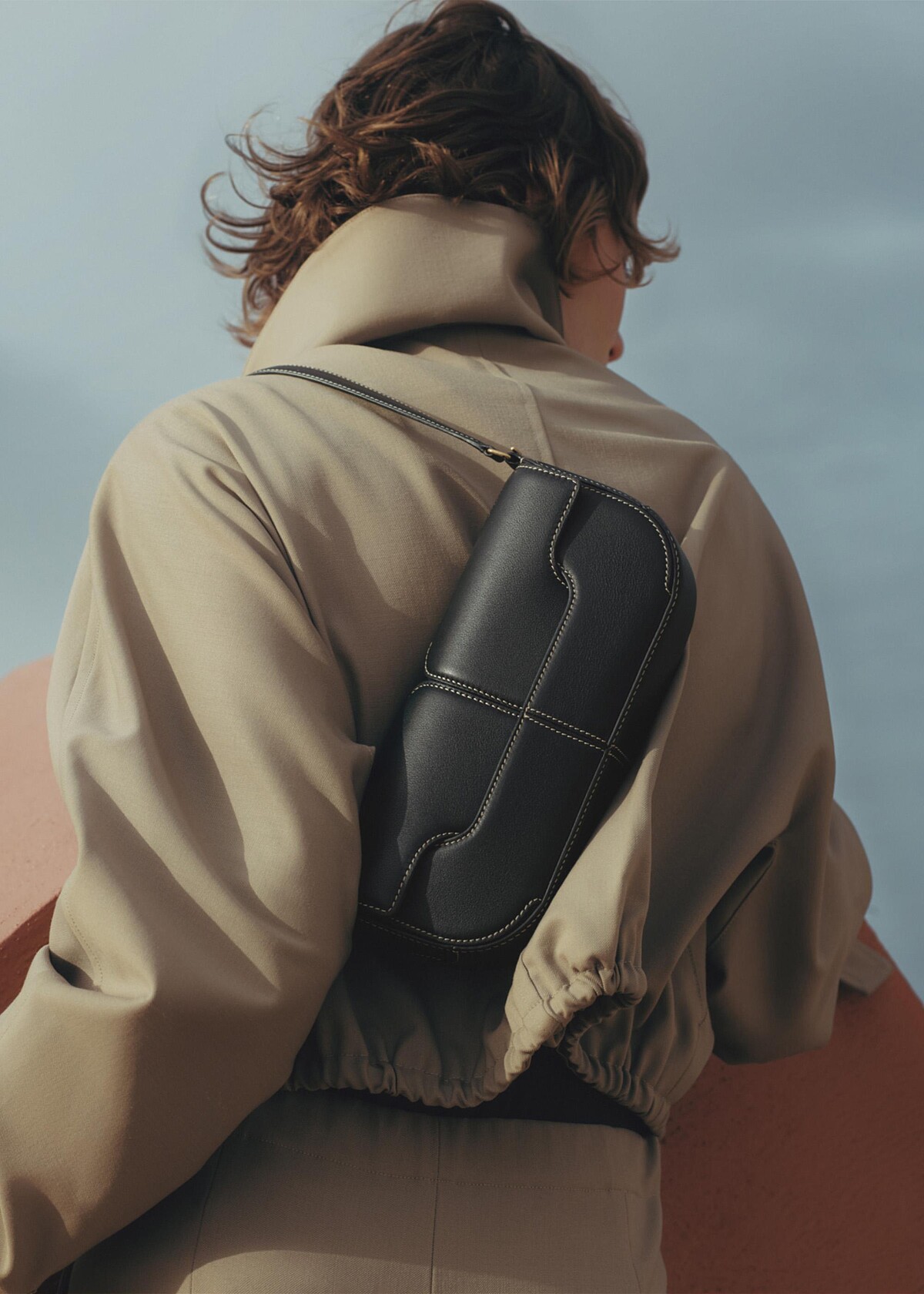 Pol&egrave;ne Paris全新Osmo包款。