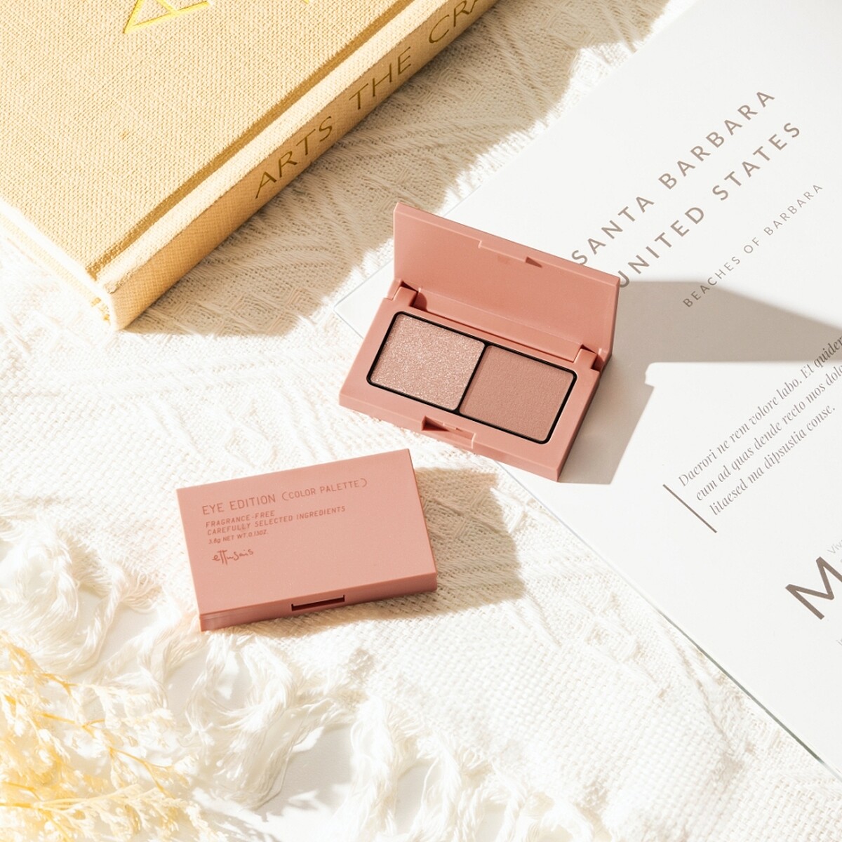 ettusais艾杜紗微暮絲絨雙色眼影(#20曙色)3.8g，NT480