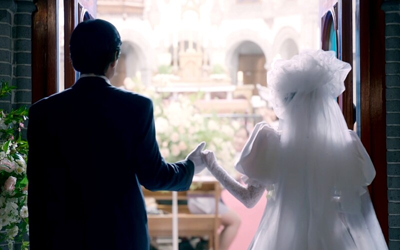 《苦盡柑來遇見你》大家都在猜金明到底嫁給誰 ? ©Netflix