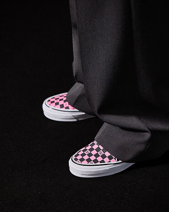 Valentino25FW驚喜出現與Vans聯名。