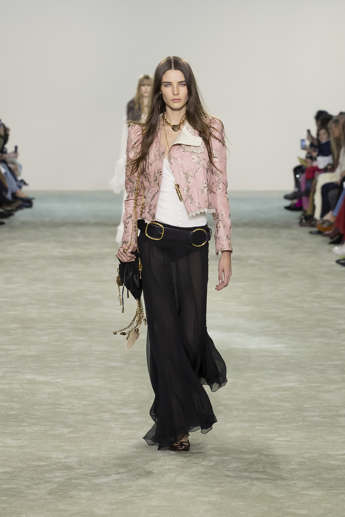 Chlo&eacute;25FW系列。