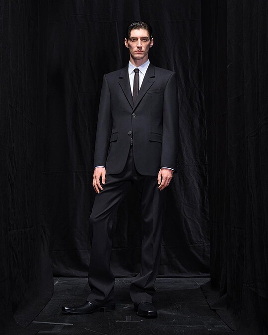 Balenciaga25FW系列。