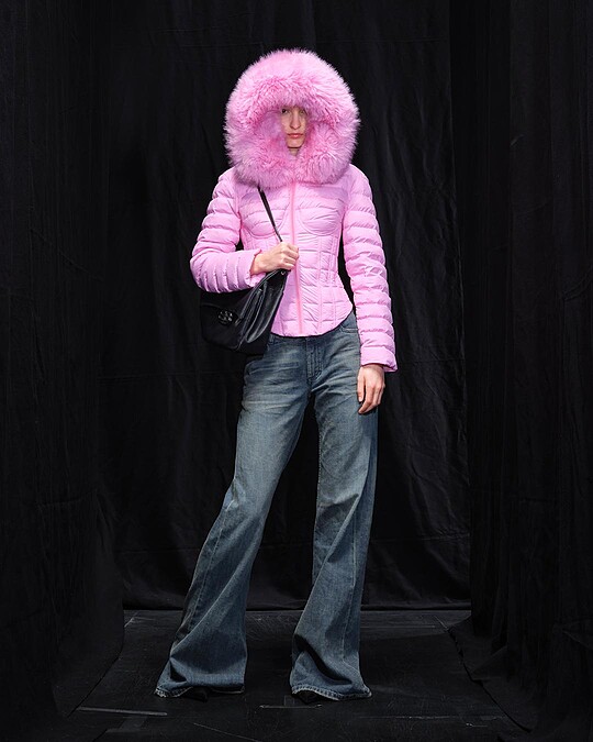 Balenciaga25FW系列。