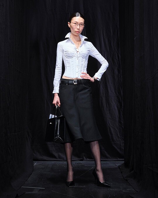 Balenciaga25FW系列。