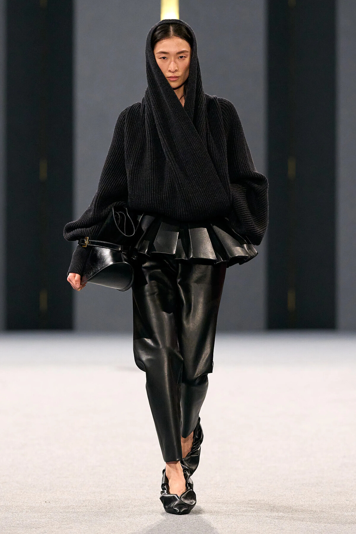 Balmain25FW系列。