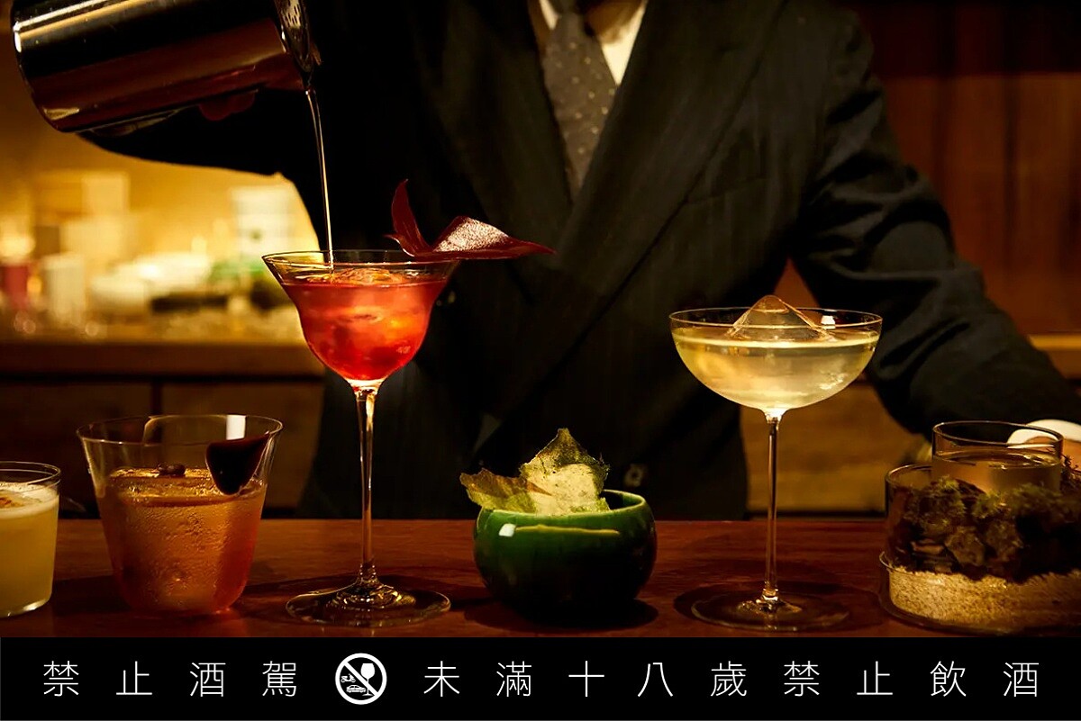 南雲主于三深受英國知名調酒師 Ben Read 《Cool Cocktails》一書所影響。