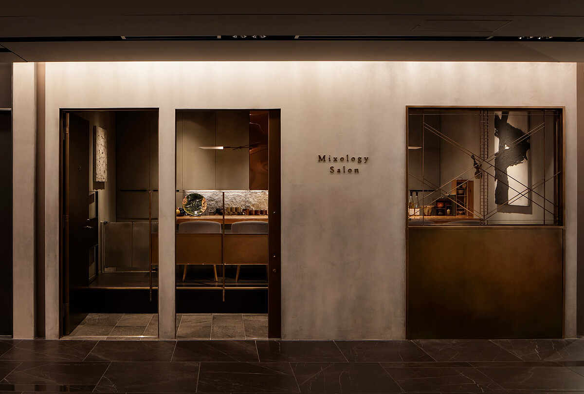 位在東京「Ginza Six」十三樓的「Mixology Salon」。