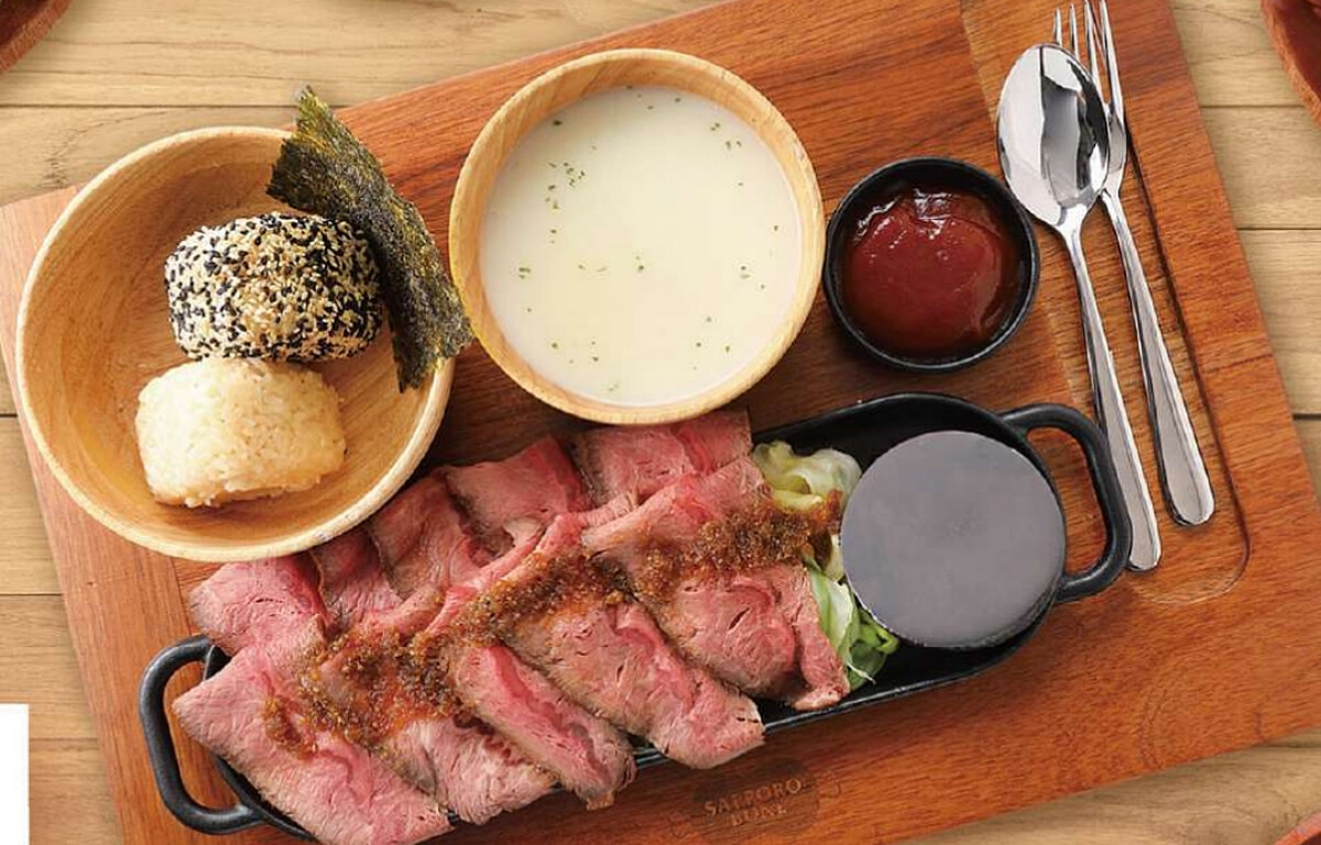 LaLaport南港美食｜SAPPORO BONE的招牌炭烤生牛肉