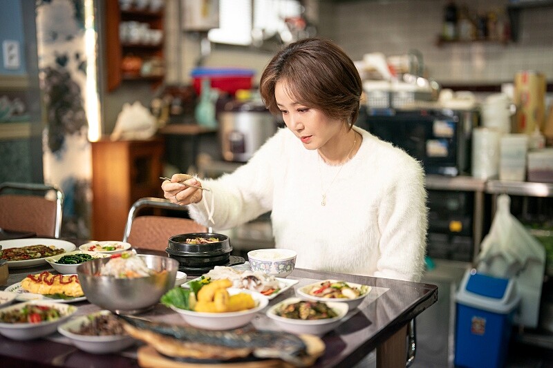 《苦盡柑來遇見你》金成鈴飾演鄭美仁 ©Netflix