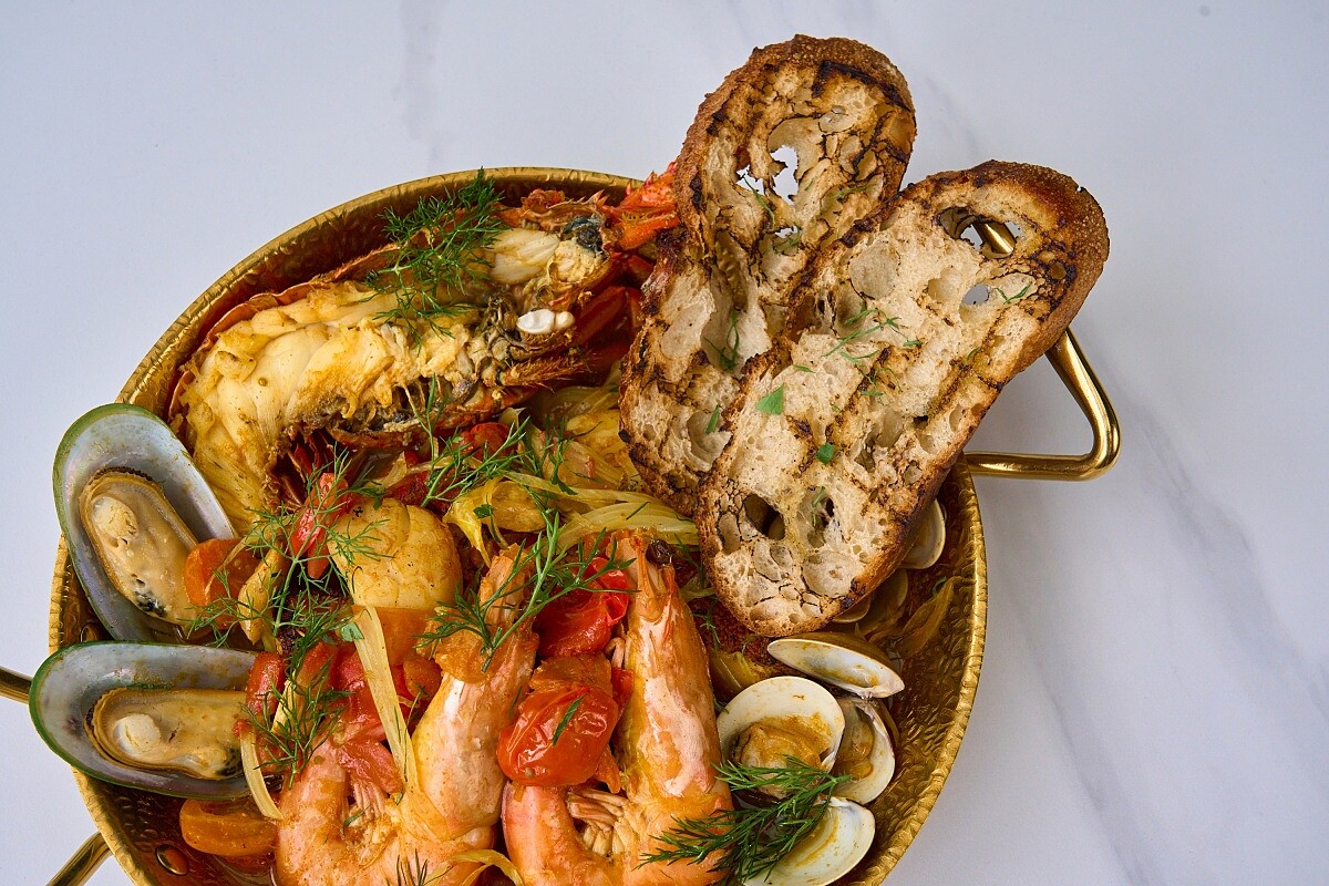 「托斯卡尼綜合海鮮」。