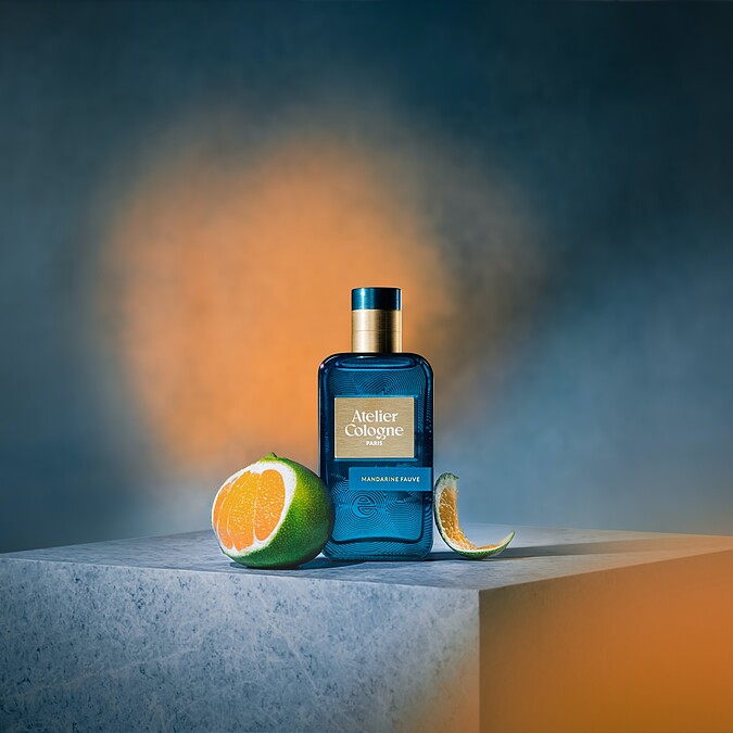 Atelier Cologne法國歐瓏琺瑯橘木珍稀淡香精主視覺。
