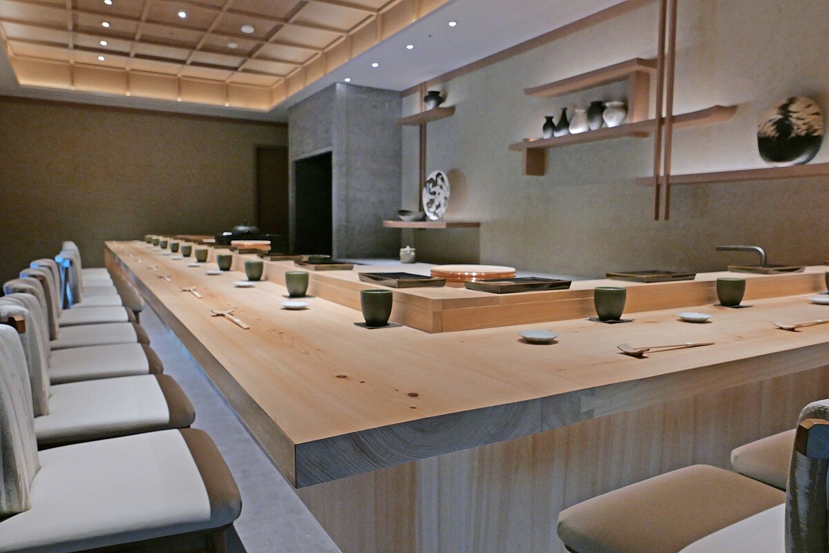 日本料理餐廳「Mizue」位於酒店二樓。