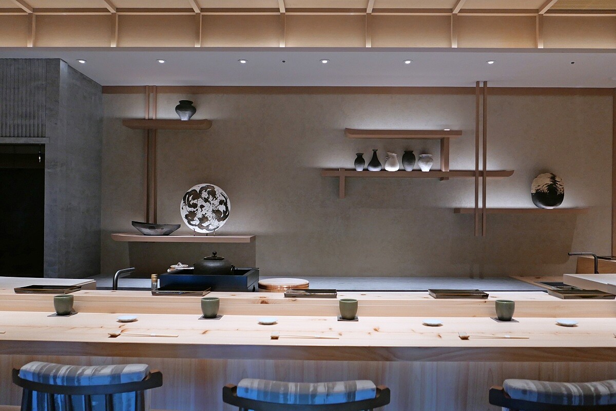 餐廳中處處可見職人精神注入。