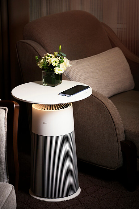 台北遠東香格里拉LG美好智慧生活旅程，住房專案 PuriCare&trade; AeroFurniture新淨几。