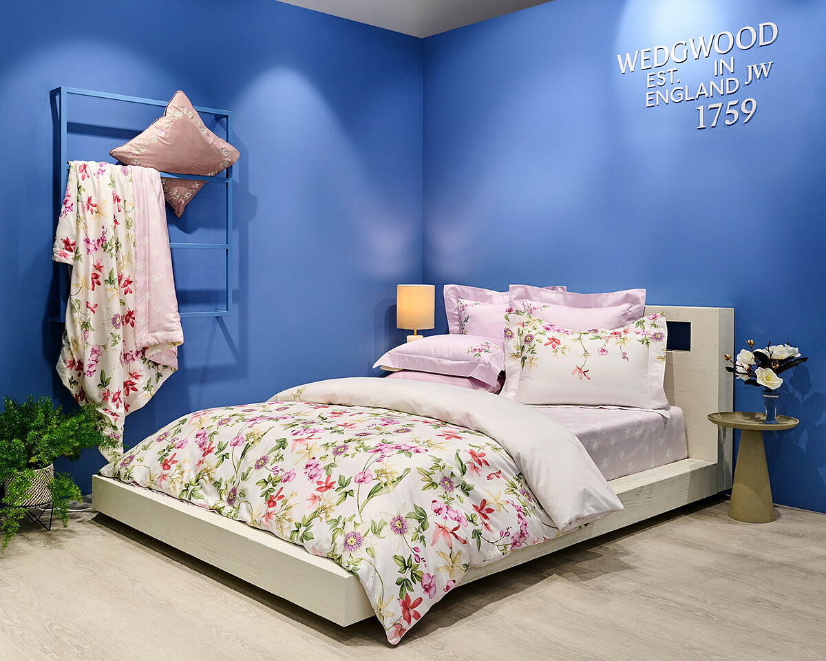 蜂鳥花舞印花 雙人四件式床組 義大利原裝 (花舞白)，NT：42,800