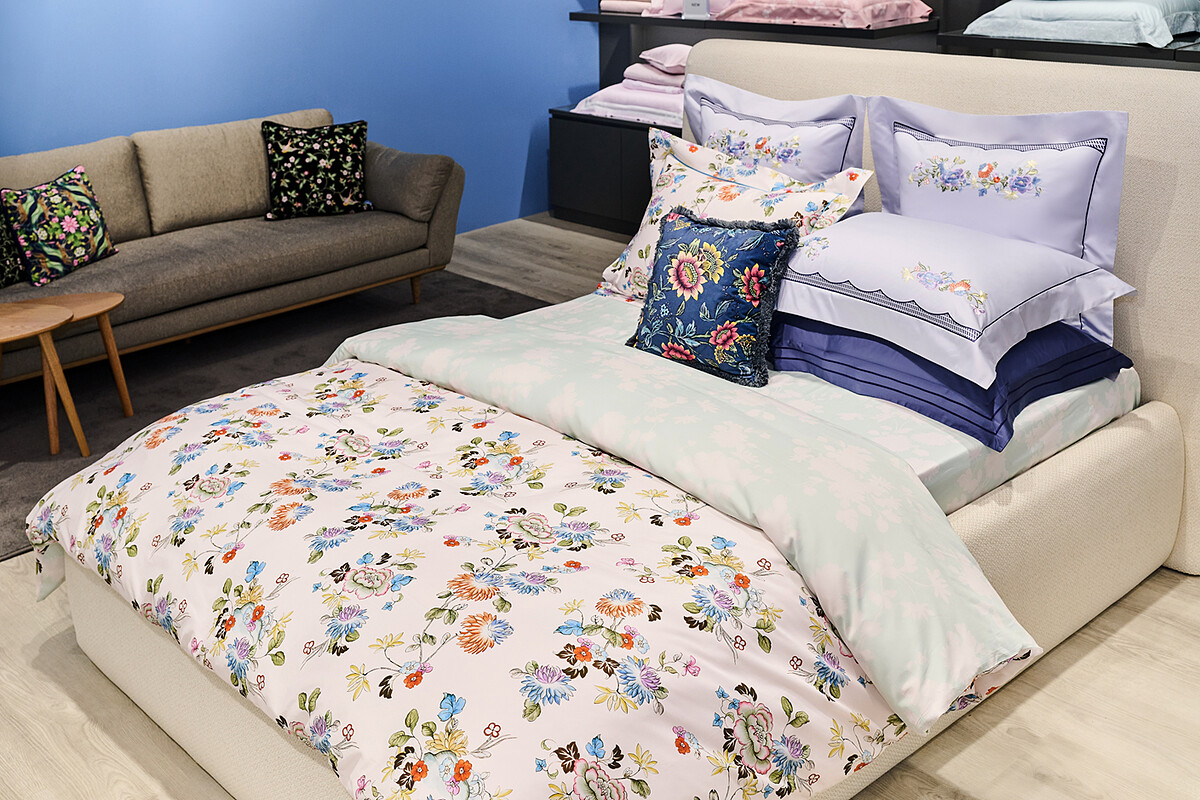 花漾美境印花 雙人四件式床組 義大利原裝(花漾粉)，NT：42,800