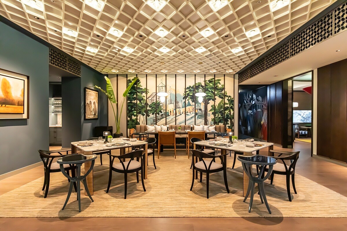 餐廳館藏多達95幅藝術作品。