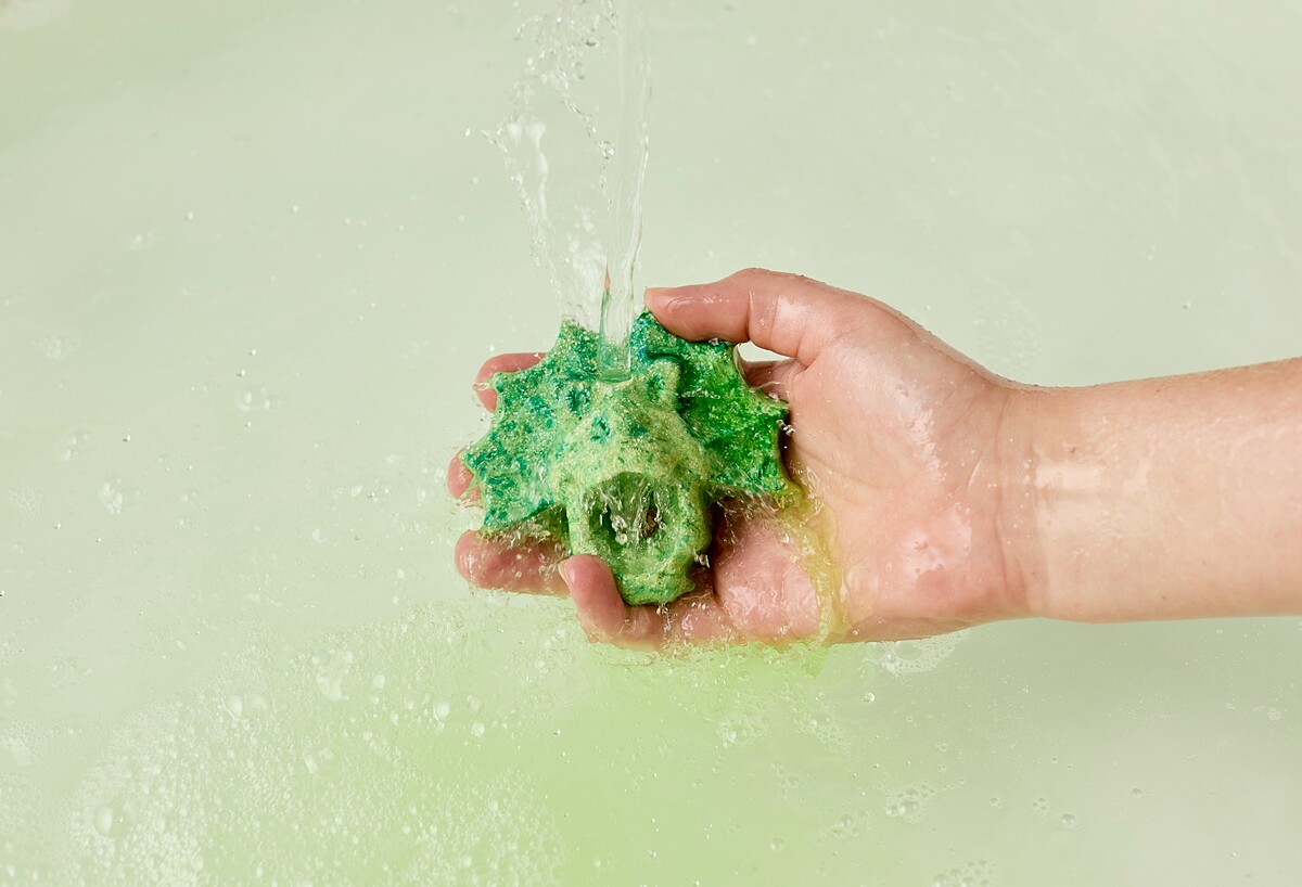 LUSH善良蜥蜴泡泡浴芭，NT420