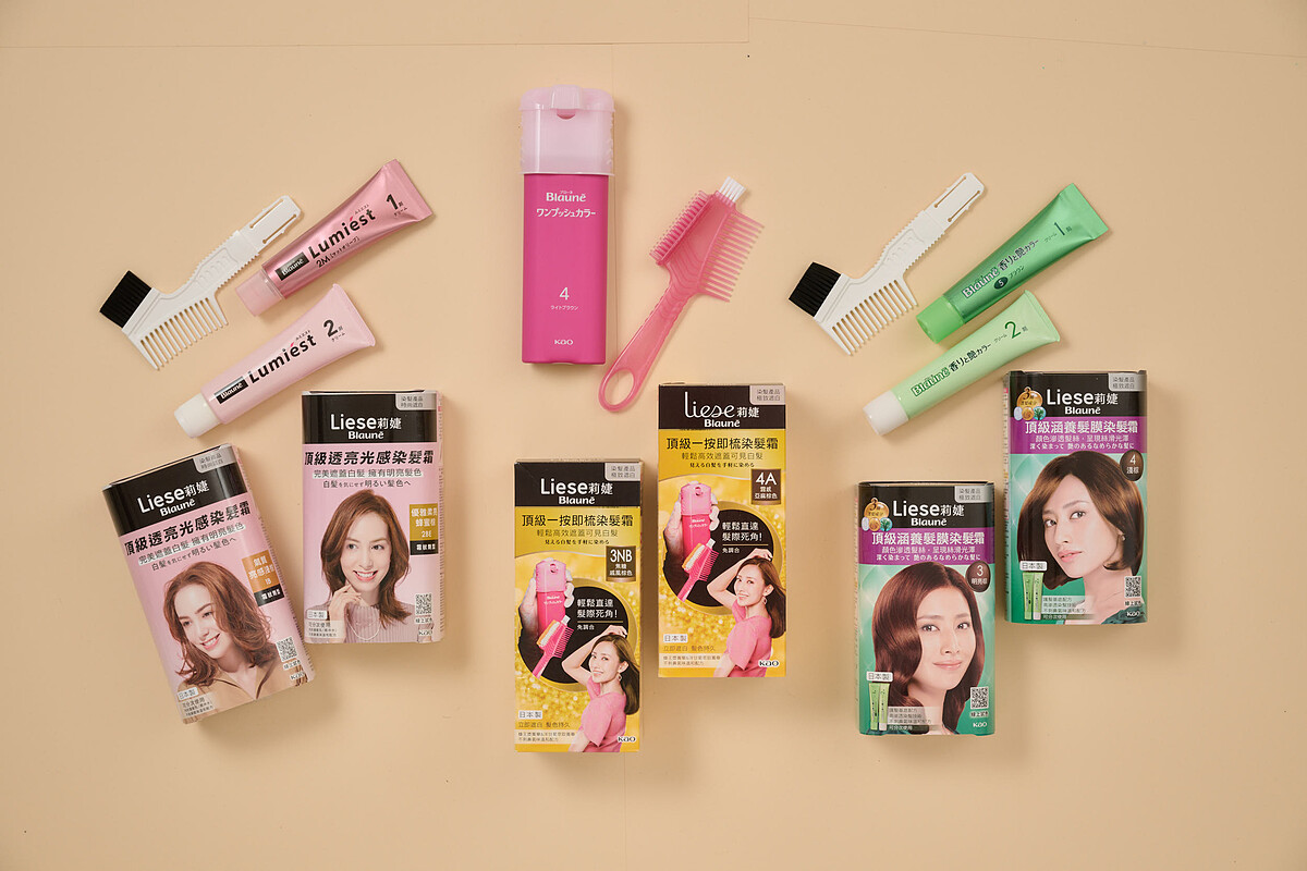 上圖從左至右為莉婕頂級透亮光感染髮霜系列、莉婕頂級一按即梳染髮霜系列、莉婕頂級涵養髮膜染髮霜系列