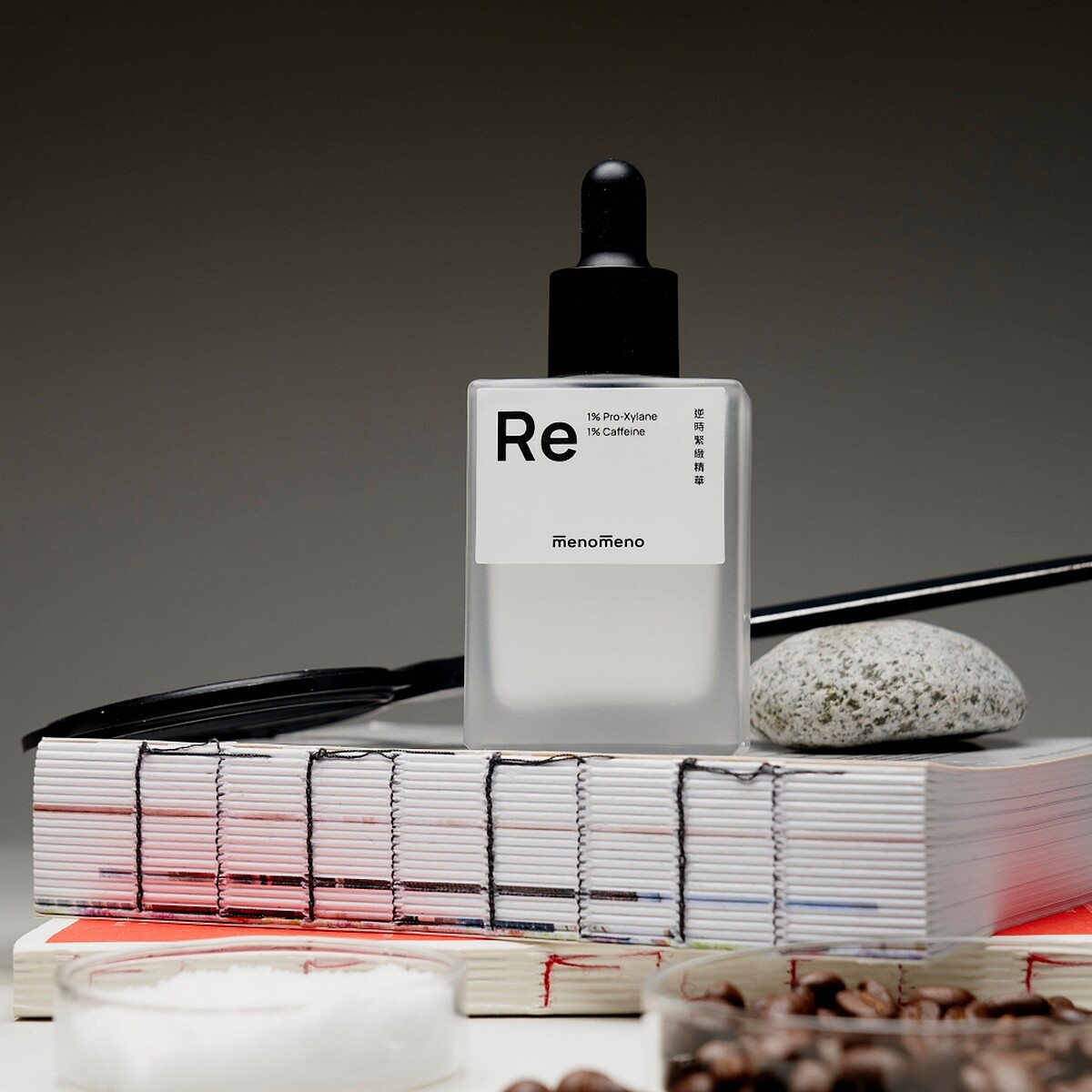 m̄enom̄eno Re逆時緊緻精華30ml，NT1,450