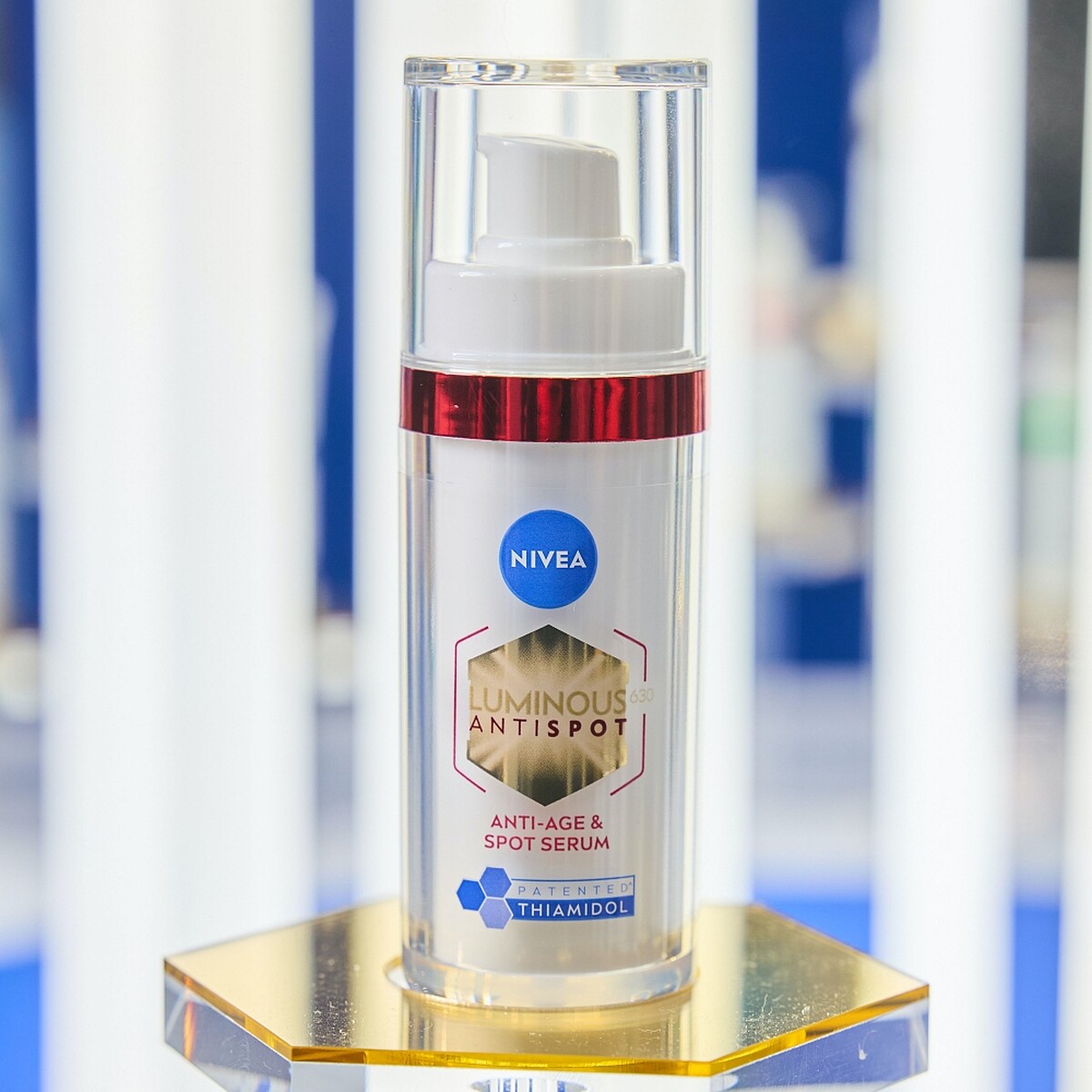 妮維雅LUMINOUS630&reg;淡斑Q彈精華30ml，NT1,400