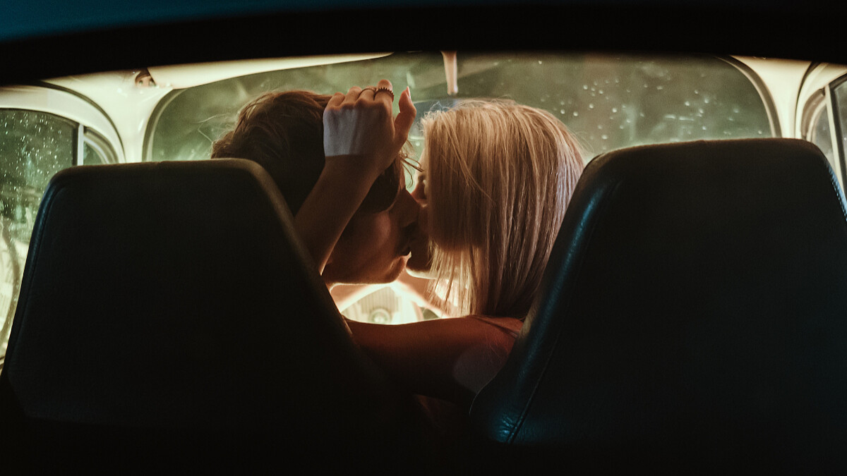 塔羅占卜｜你和他緣分深淺？是萍水相逢還是相伴相生？