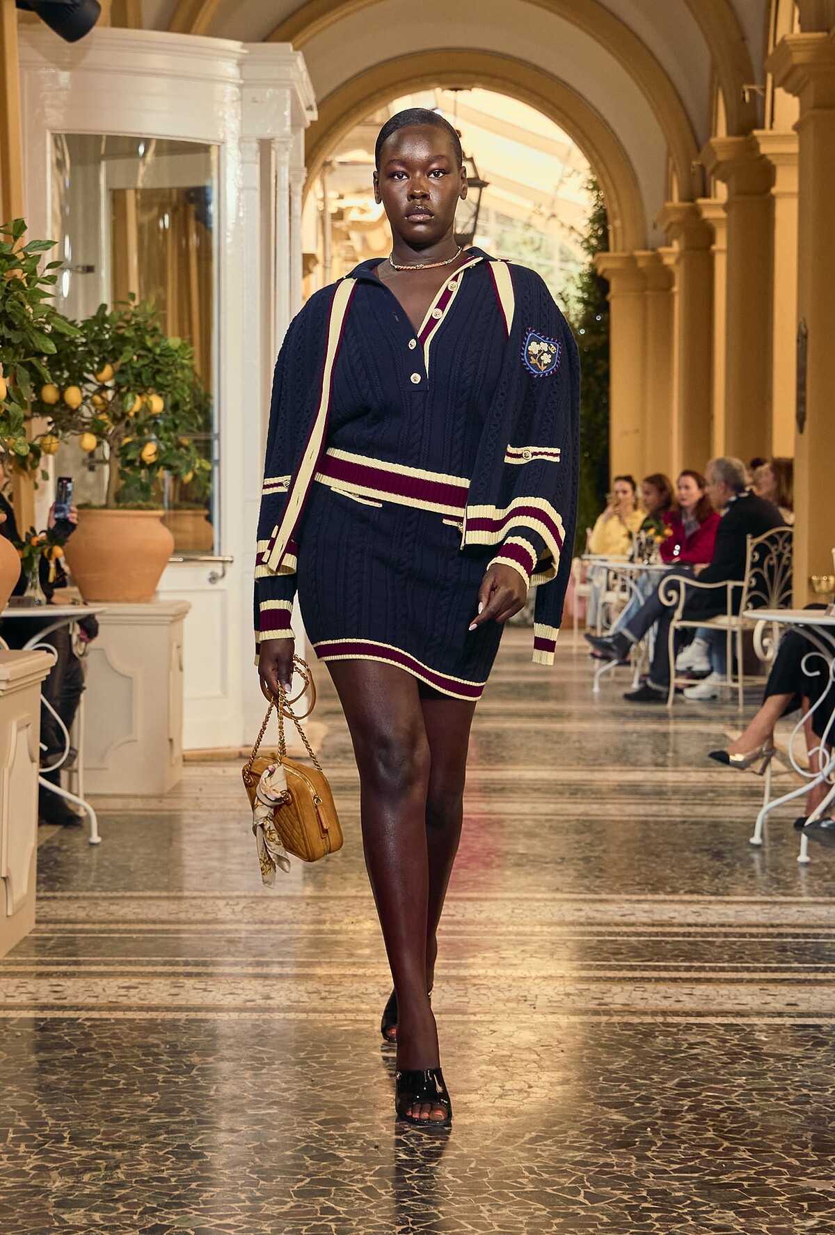 Chanel 2025/26 Cruise。