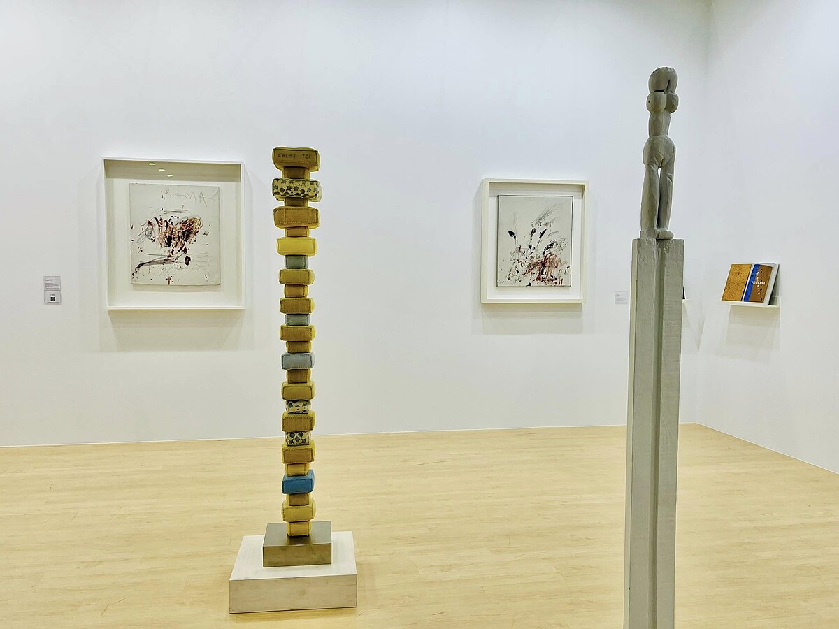 Karsten Greve 藝廊（展間 B05）｜路易絲．布爾喬亞作品｜Melody TU 採訪拍攝