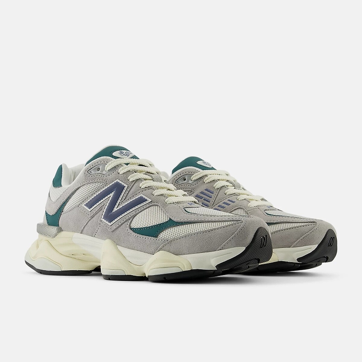 New Balance 9060 Y2K風格運動鞋