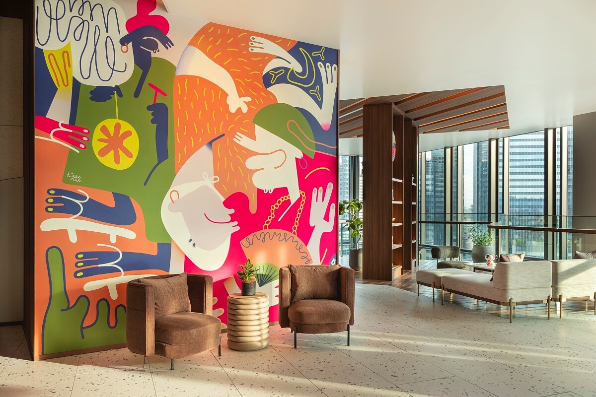 大廳充滿活潑嶄新的氣氛。