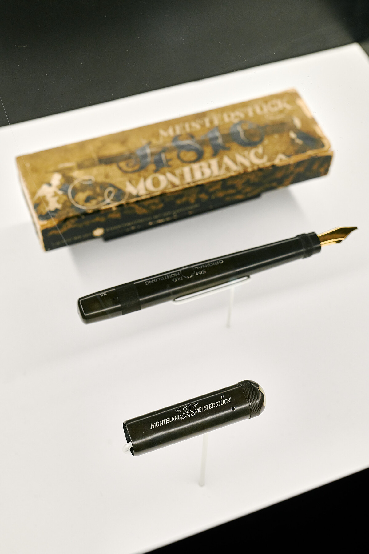 02.主題展間：萬寶龍的傳承與願景(Legacy and Vision)