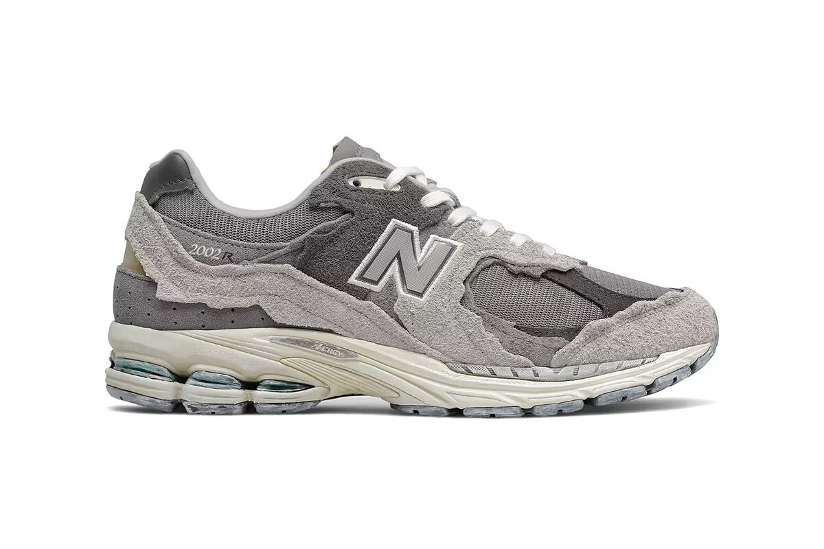 New Balance 2002R「Protection Pack」