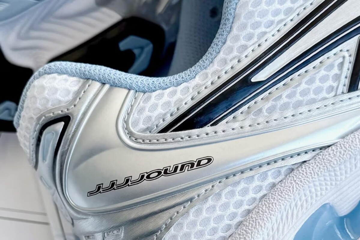 JJJJound x ASICS GEL-KAYANO 14 聯名鞋款側面與鞋跟JJJJound字樣