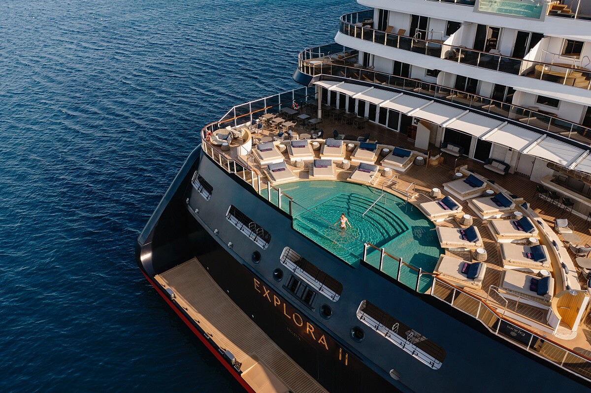 品牌將「海闊心境」（Ocean State of Mind）作為核心精神。