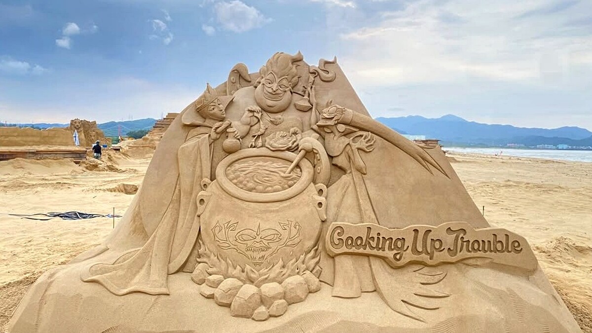2025福隆沙雕季作品：《小美人魚》烏蘇拉