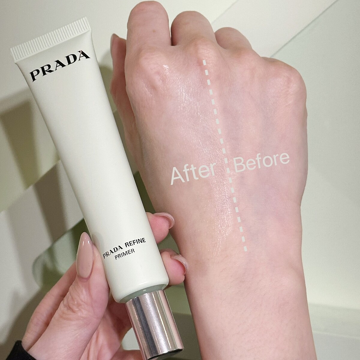 PRADA柔焦妝前使用前後示意圖。