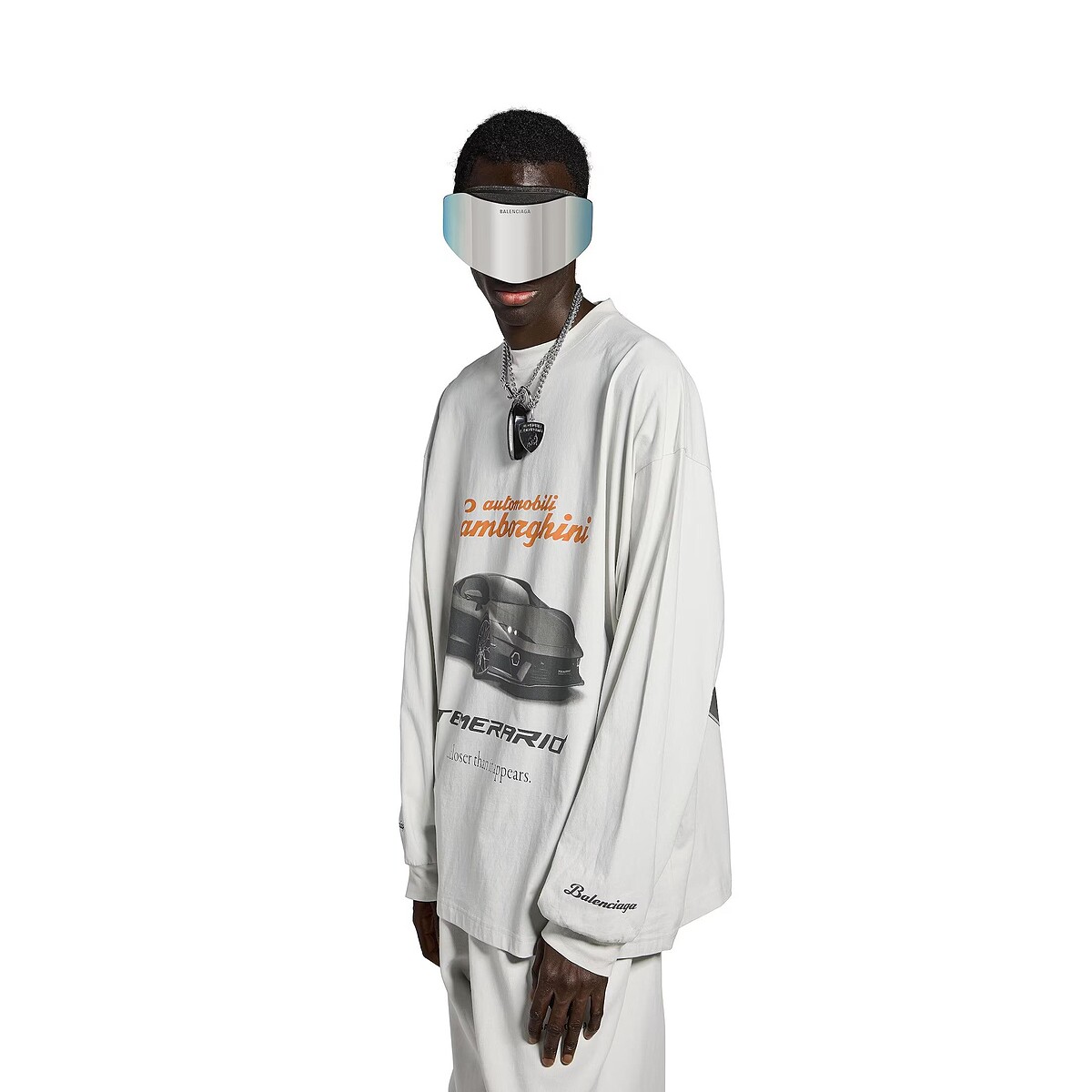 長袖T恤，NT$29,500