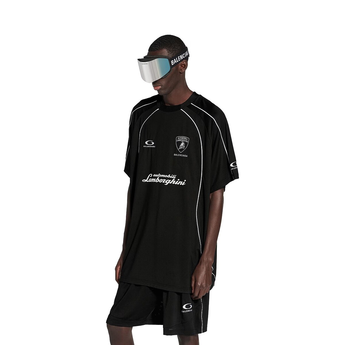 足球衫，NT$44,000