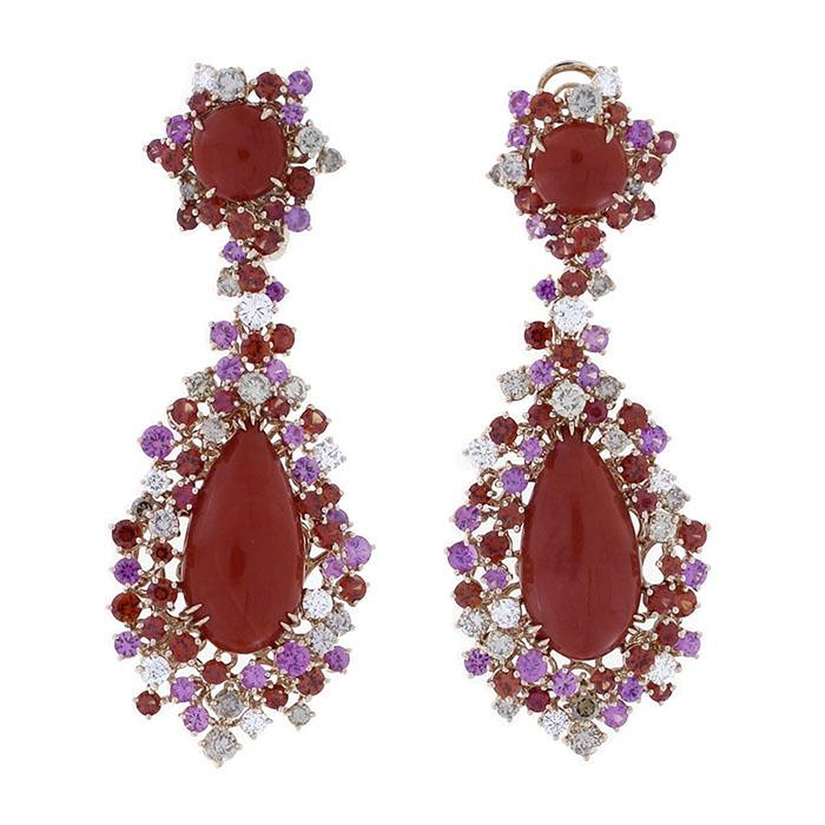 DAMIANI Masterpiece Mimosa大師傑作含羞草系列18K白金鑽石鑲嵌藍寶石與珊瑚耳環，NT$ 1,690,000